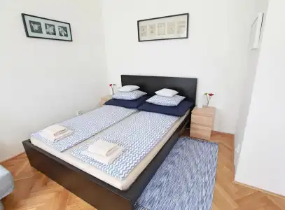 Angel City Apartments - 4