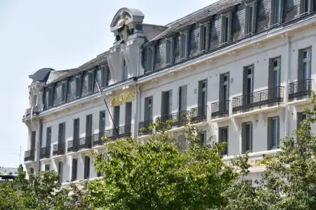 Le Grand Tours - 28