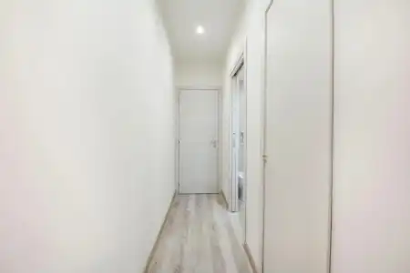 B&B Ambitious - 11