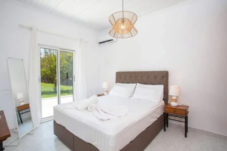 Vanik Suites - 124