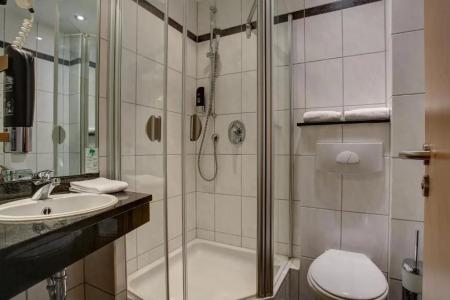 am Schlosspark , Wiesbaden - 21