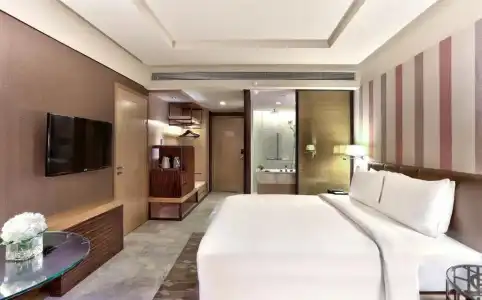 DoubleTree by Hilton Sukhumvit - 21
