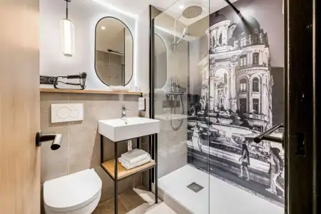 Campanile PRIME - Lyon Centre Gare Part Dieu - 43