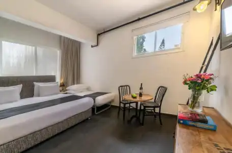 Dizengoff Avenue - 47