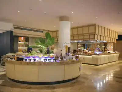 Melia Danang Beach Resort - 35