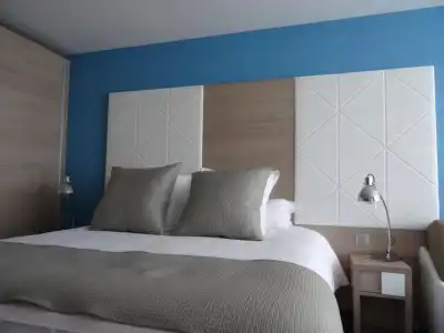 Hôtel Point France - 111