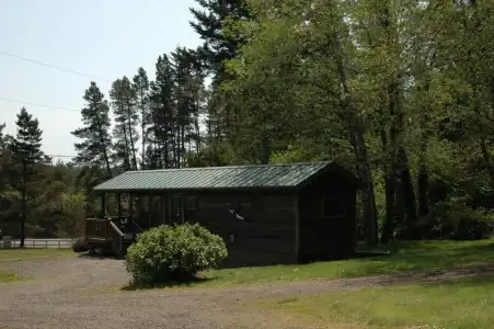 Park Motel and Cabins - 80