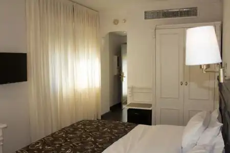 Avent Verahotel - 15