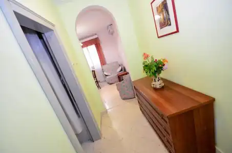 Villa Velzon Guesthouse - 88
