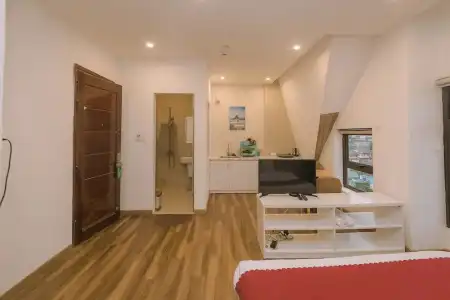 Ngan Pho Studio & - 205