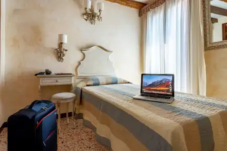 Mercurio Venezia - 40