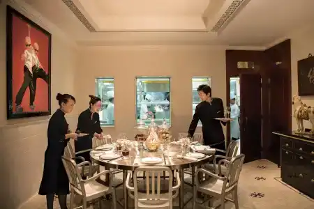 The Peninsula Shanghai - 43