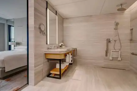 Shanghai Marriott Kangqiao - 41