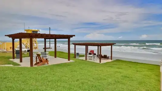 Driftwood Resort - 18