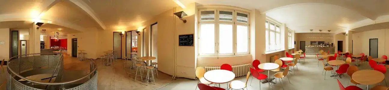 All in Hostel / Berlin - 8