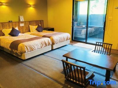 Livemax Resort Kaga Yamashiro - 96
