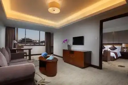 Jinjiang West Capital International - 44