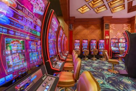 Les Ambassadeurs Marina & Casino - 9