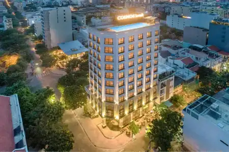 Cosmos Danang - 21