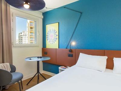 ibis Marseille Timone - 67