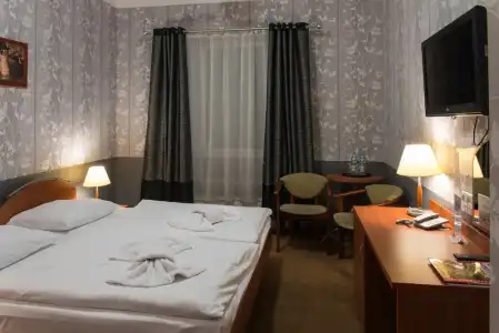 Majewski & SPA - 57