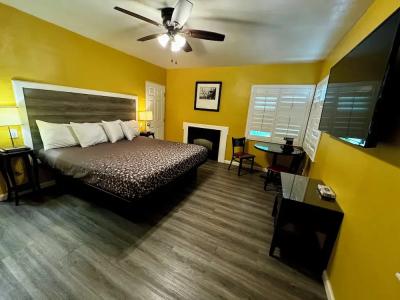 Carmel Wayfarer Inn - 41