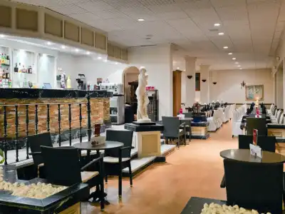 Regency Torviscas Apartments & Suites - 14