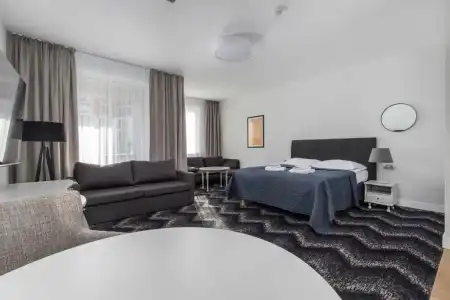 ApartEtna - 106