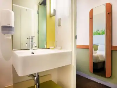 ibis budget Auckland Airport - 34