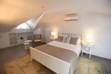Truemars & Suites - 42