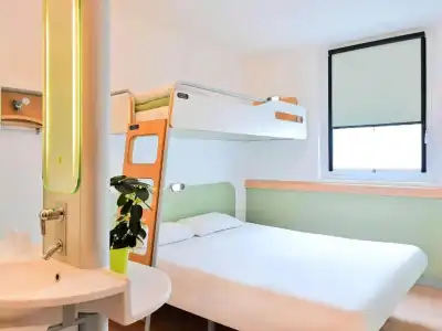 ibis budget Nimes Centre Gare - 30