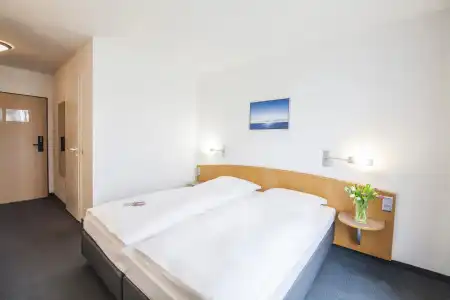 Garner Elmshorn by IHG - 68