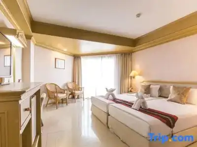 City Beach Resort - 60