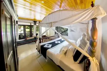 Suite Lanka - 28