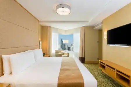 Holiday Inn Bangkok Silom by IHG - 3