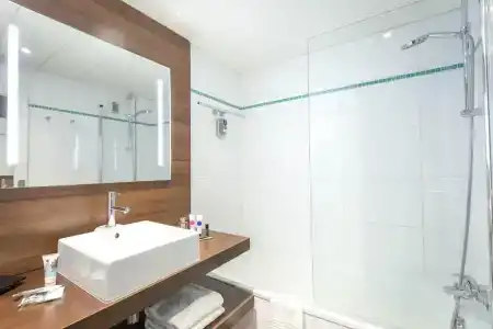 Mercure Hyeres Centre Côte d'Azur - 75