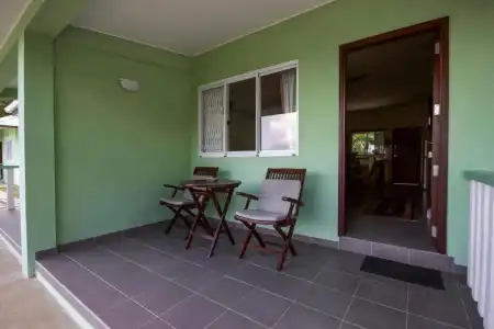 Surfers Beach Self Catering Chalets - 42