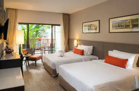 Deevana Plaza Phuket - 5
