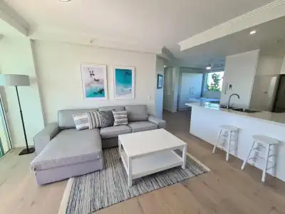 Crystal Bay on the Broadwater - 352