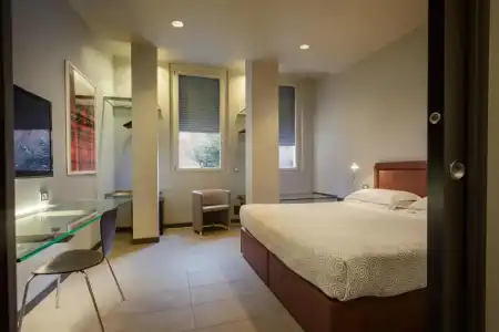 Hotel - 27