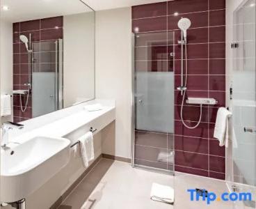 Premier Inn Heilbronn City Centre - 35