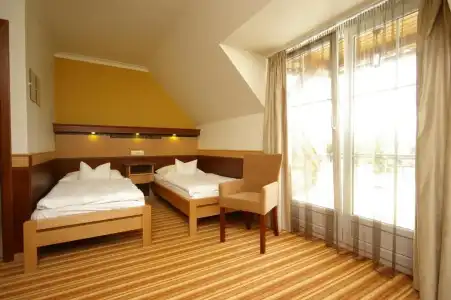 Xavin Wellness & Restaurant - 46