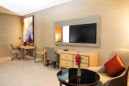 Grand Cosmopolitan - 12