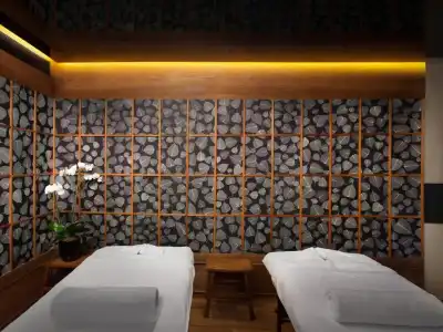 Alexander– Tel Aviv - 23