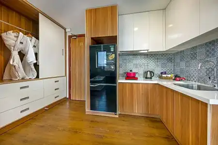 Lavender Riverside - 110