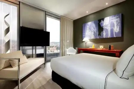 Meliá Barcelona Sky - 65