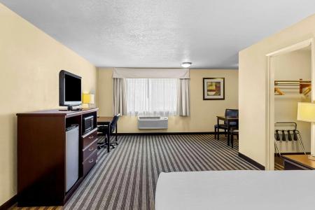 Quality Inn & Suites Vancouver - Hazel Dell - 29
