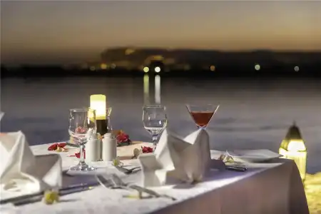 Hilton Luxor Resort & Spa - 11