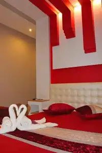 Monte Carlo Love Porto Guesthouse - 93