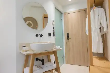 Cabana Blu Lifestyle Boutique & Suites - 9